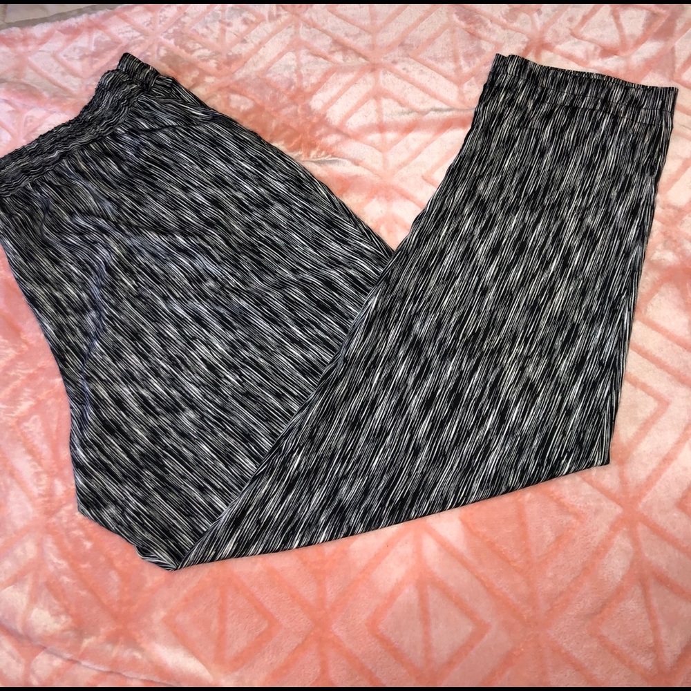 Black and White Liz Claiborne Pants